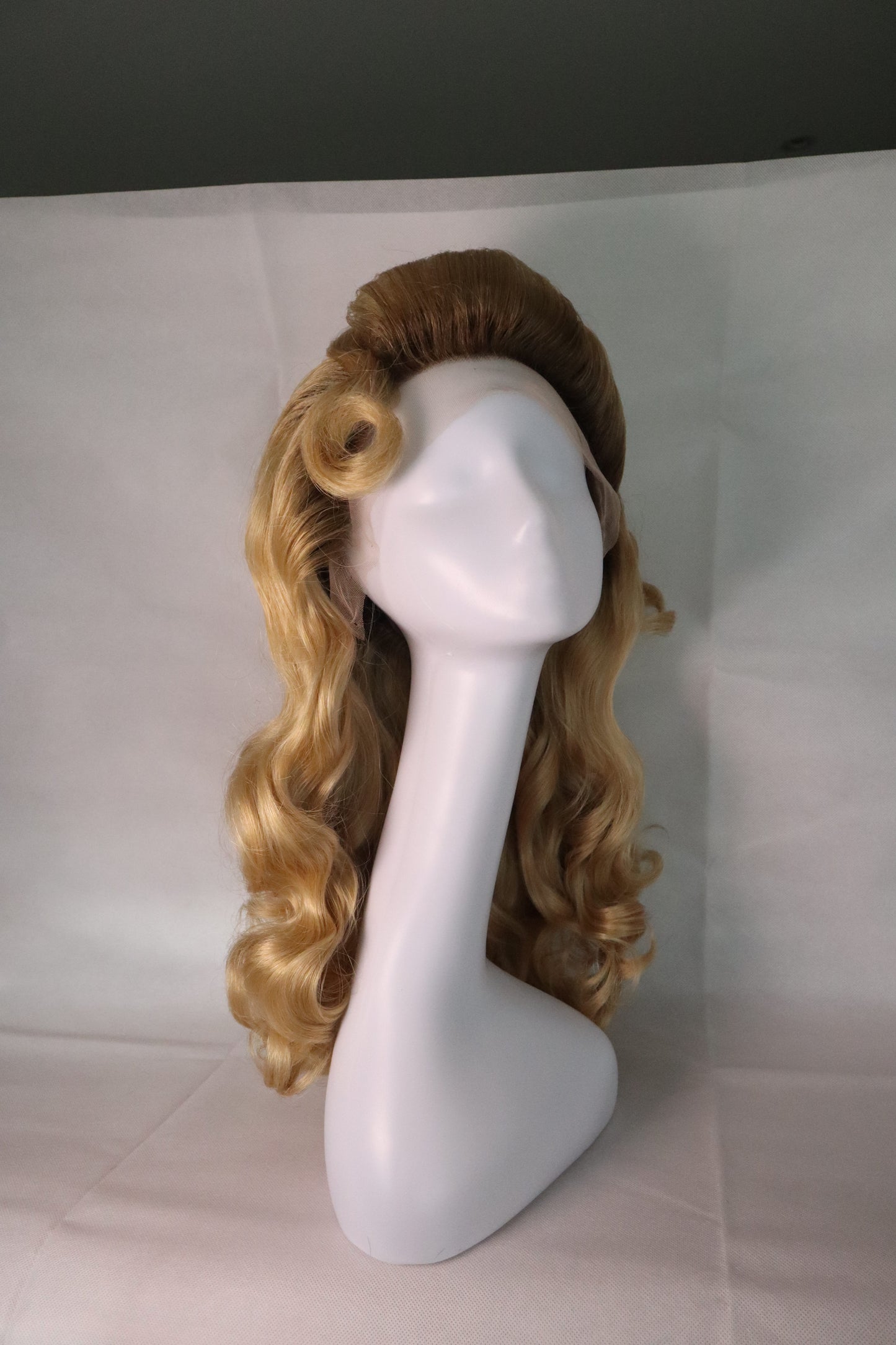 Mary Wig
